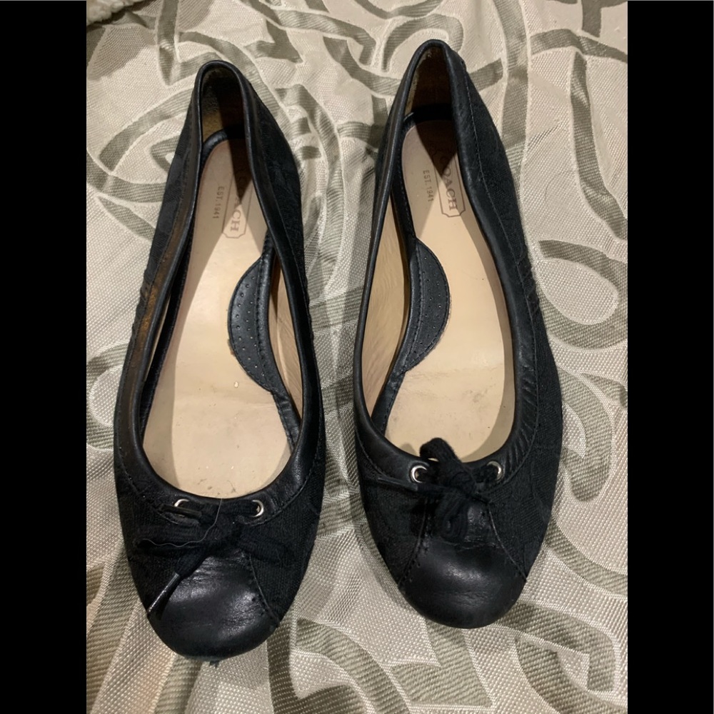 Coach black signature c ballet flats sz 9 1/2